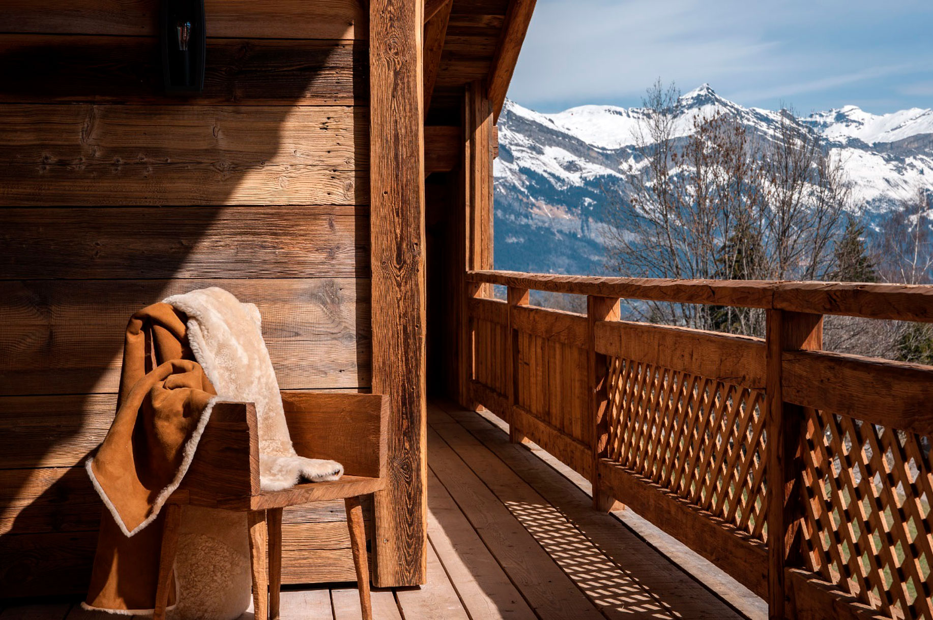 Intérieur baigné de lumière — séjour